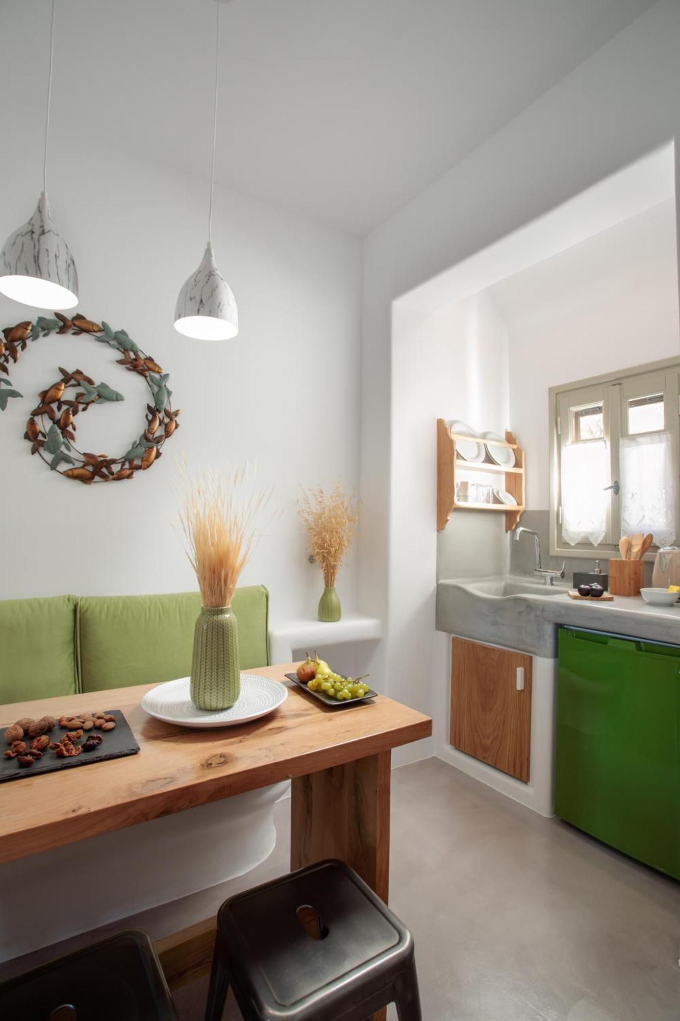 Halcyon Suites And Villas Naxos Agios Thaleleos 外观 照片